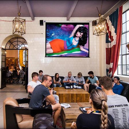 Rest Up Hostel London Ngoại thất bức ảnh
